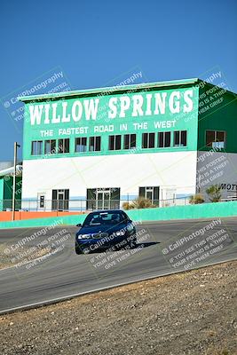 media/Oct-18-2025-Extreme Speed (Sat) [[d6d7e1fef1]]/Group 4 Orange/Session 1 (Turn 4)/